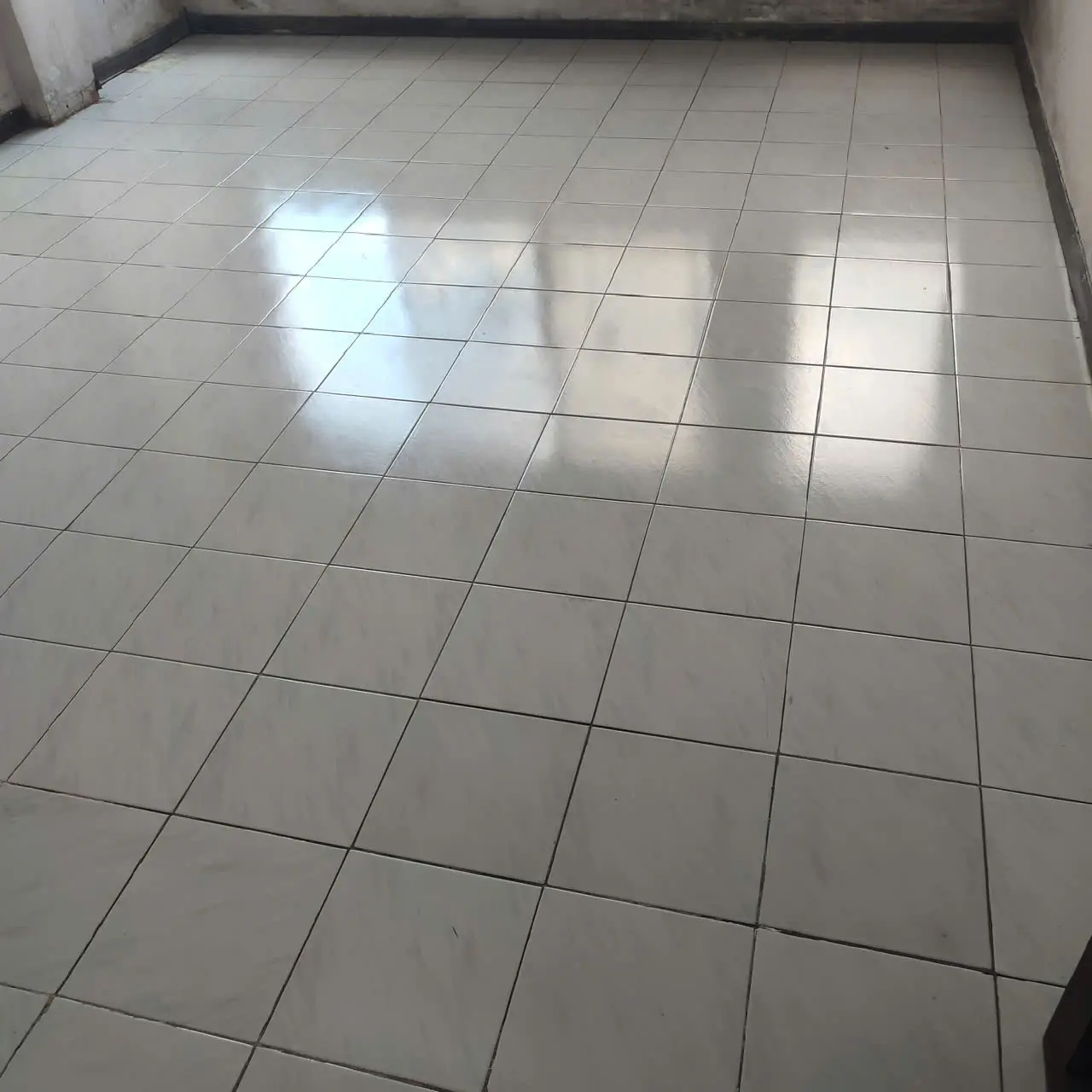 Sàn sau khi làm sạch
